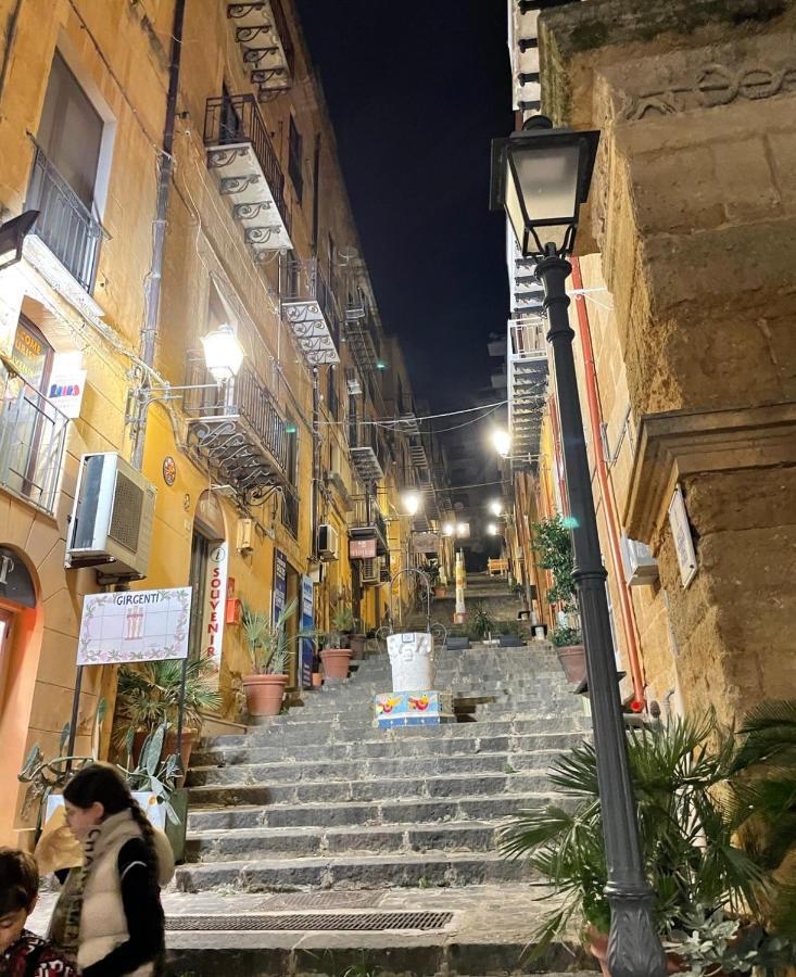 La Scala Di Atena *